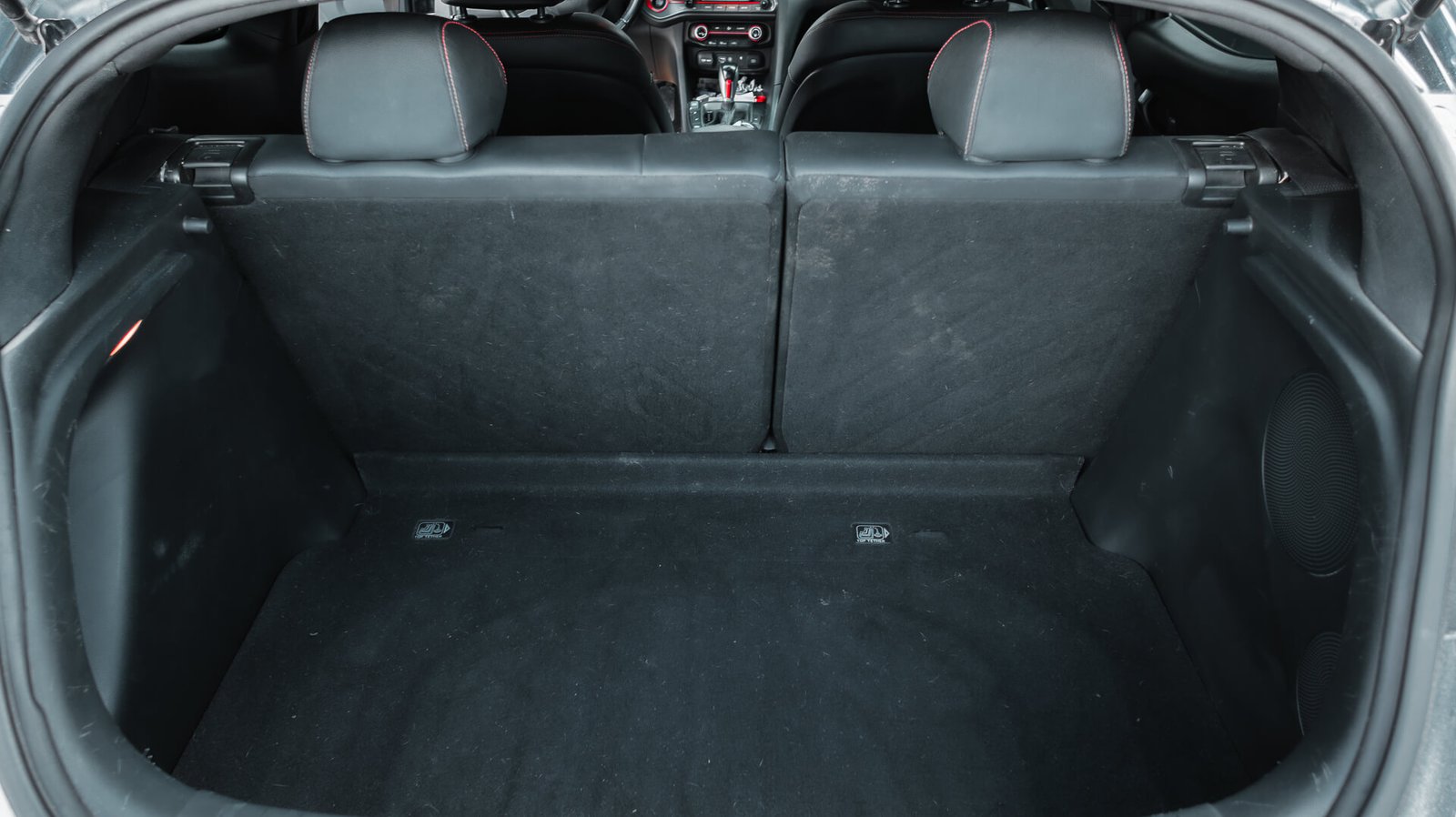 2019 Hyundai Veloster Interior