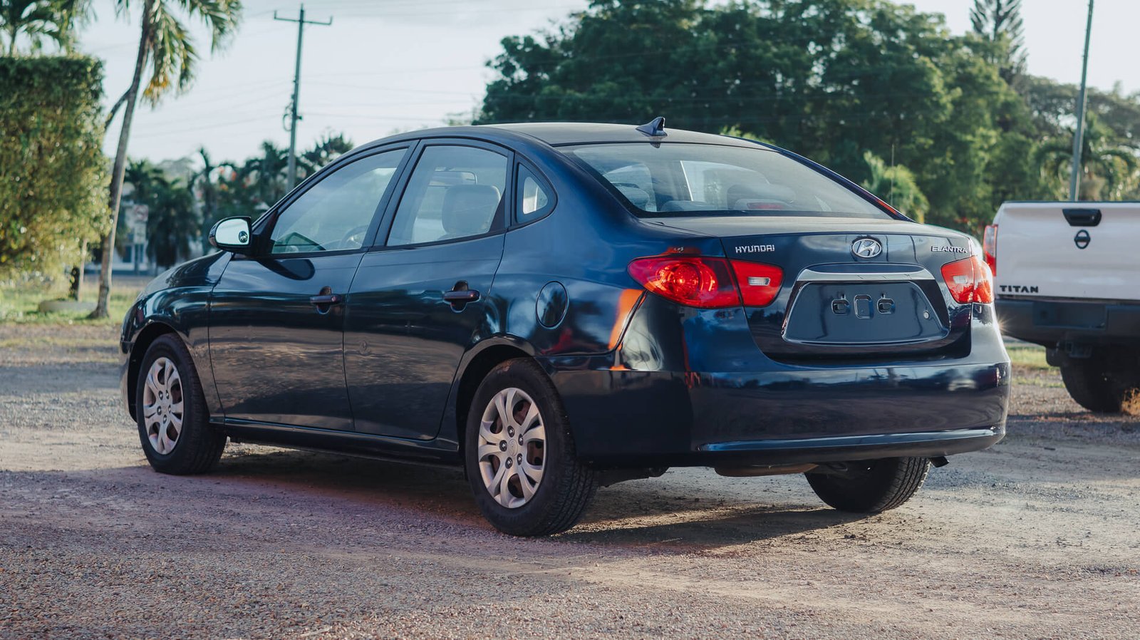 2010 Hyundai Elantra Blue Exterior