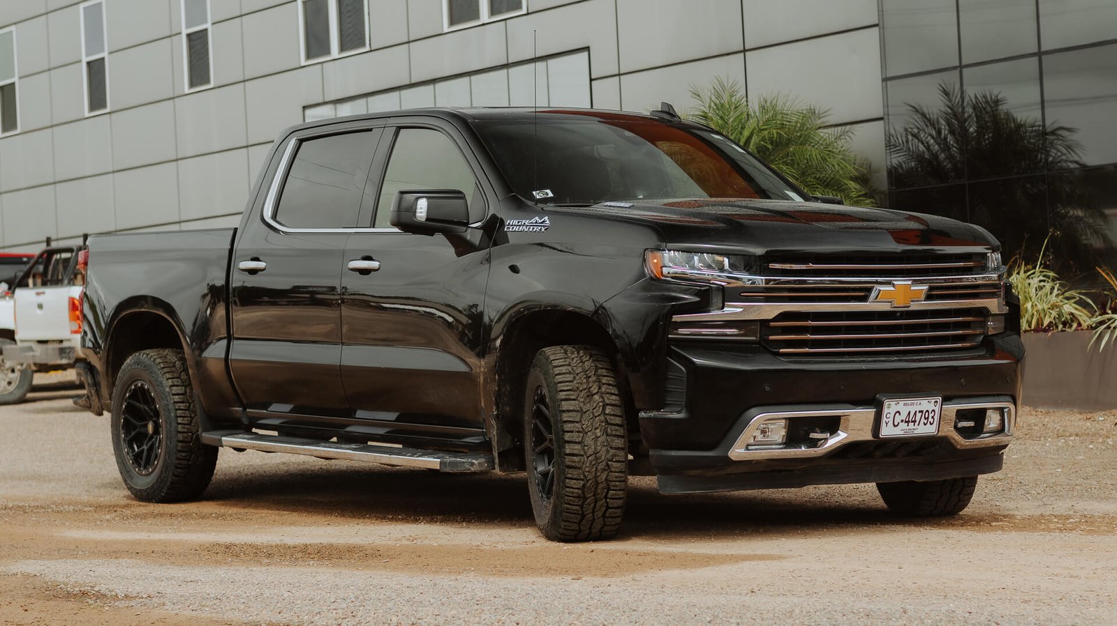 2021 Chevrolet Silverado Black Exterior