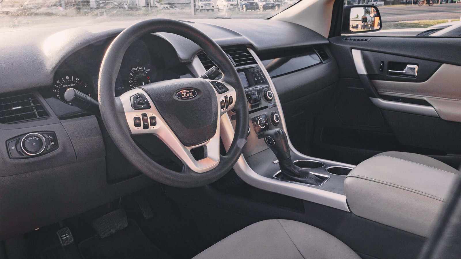 2014 Ford Edge Interior