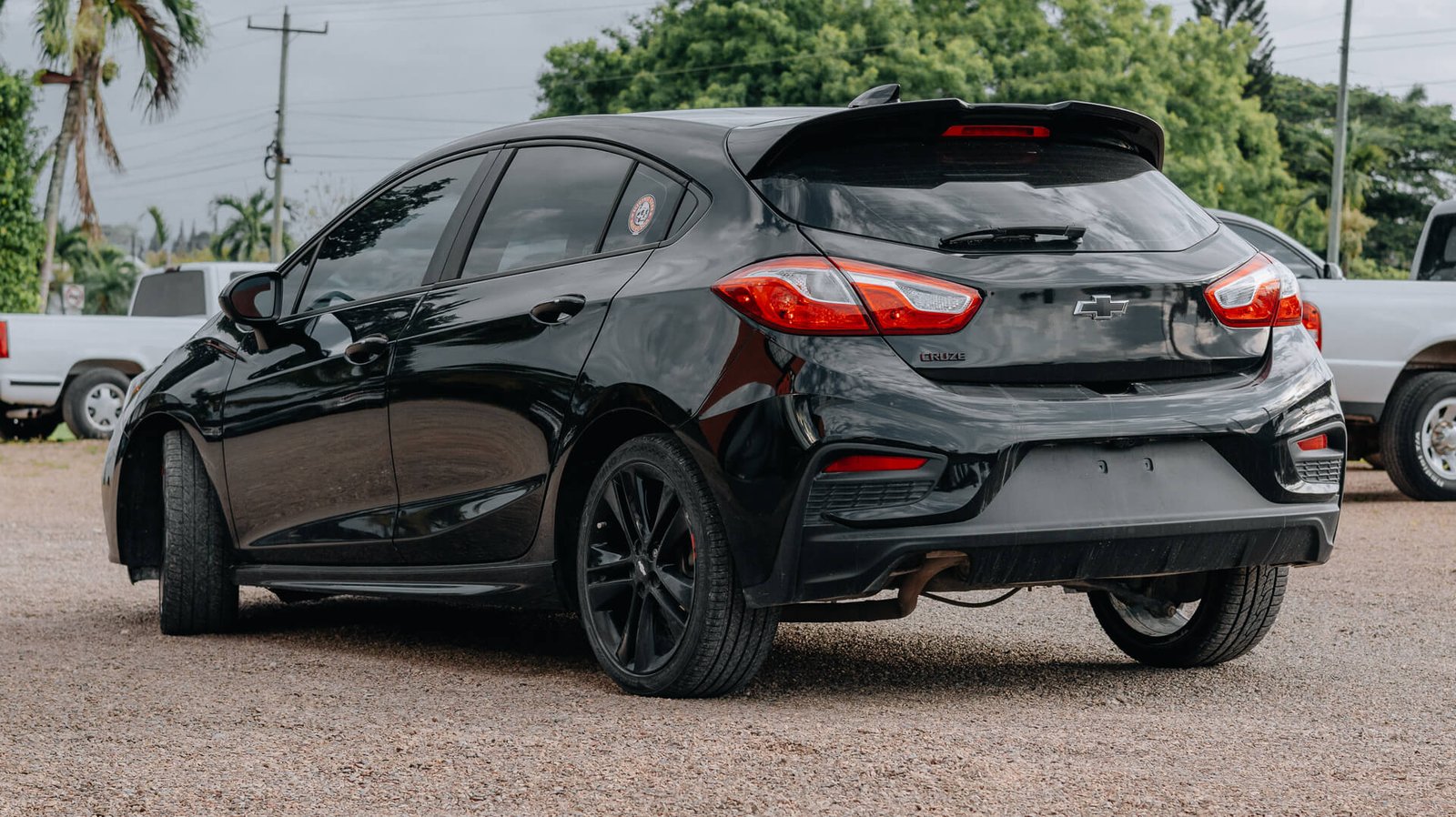 2018 Chevrolet Cruze Exterior Black