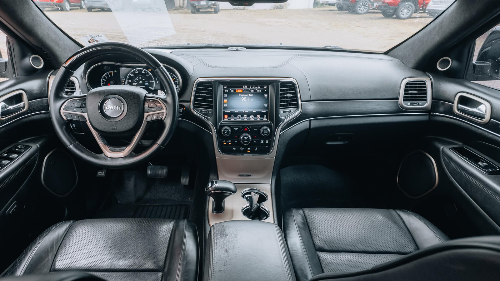 2015 Jeep Cherokee Interior