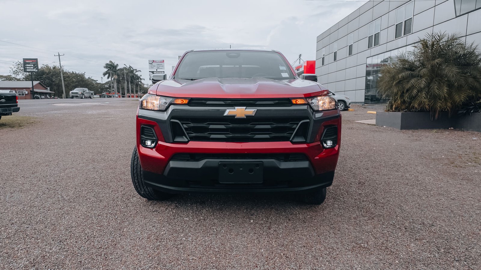 2024 Chevrolet Colorado Red Exterior