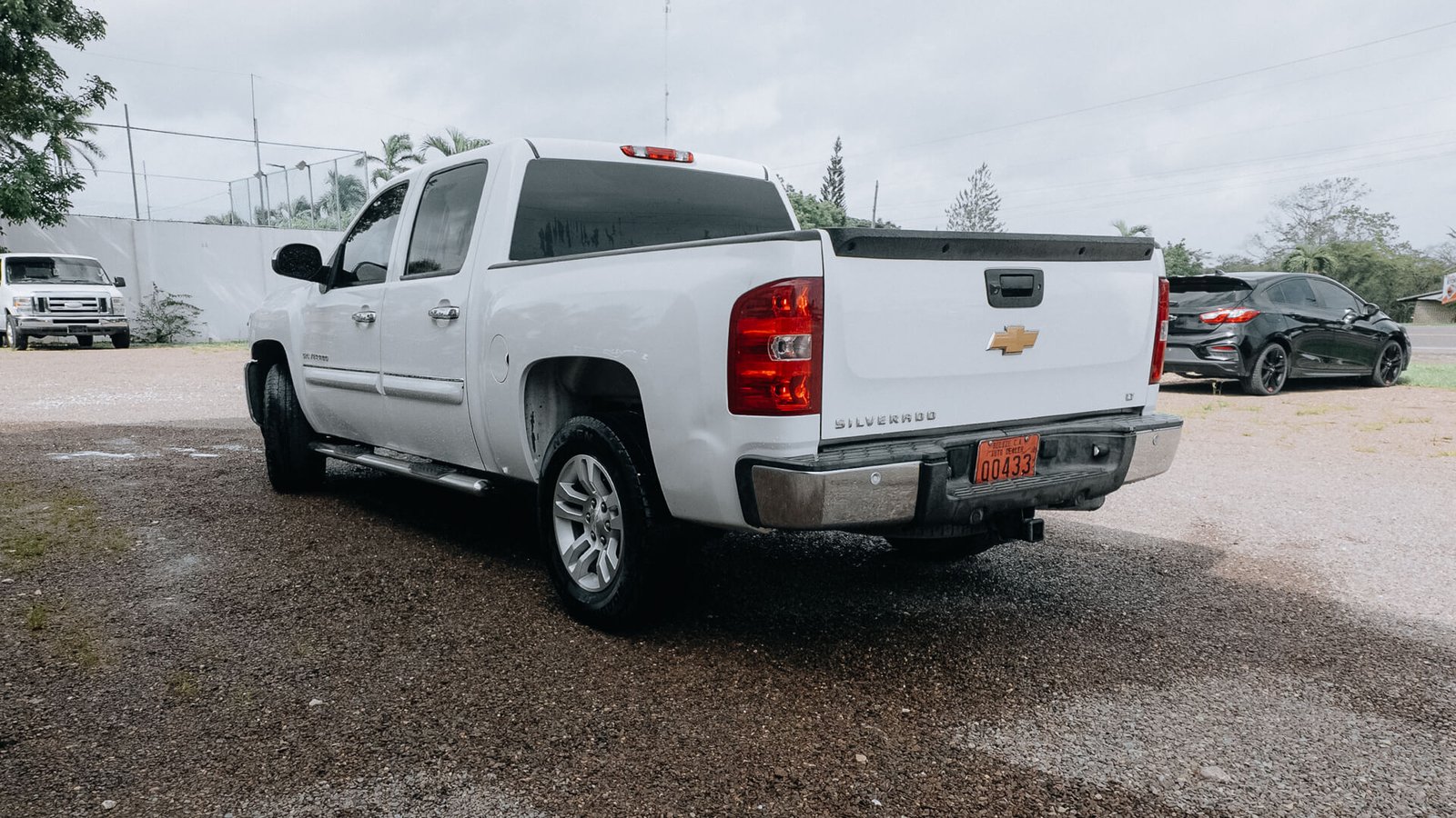 2013 Chevrolet Silverado White Exterior