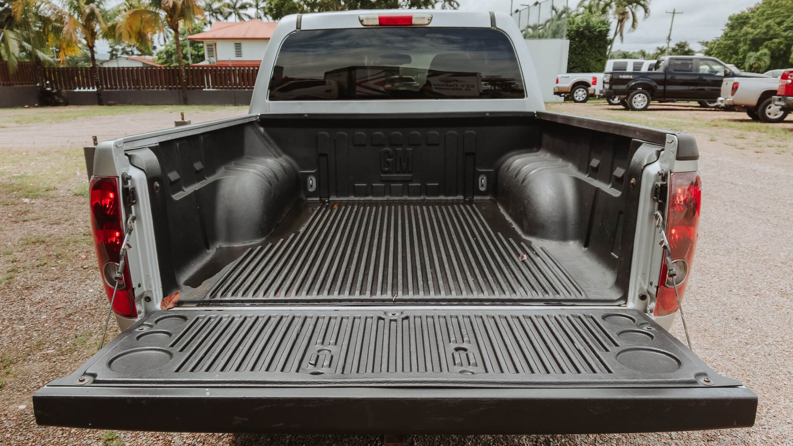 2012 Chevrolet Colorado Silver Exterior