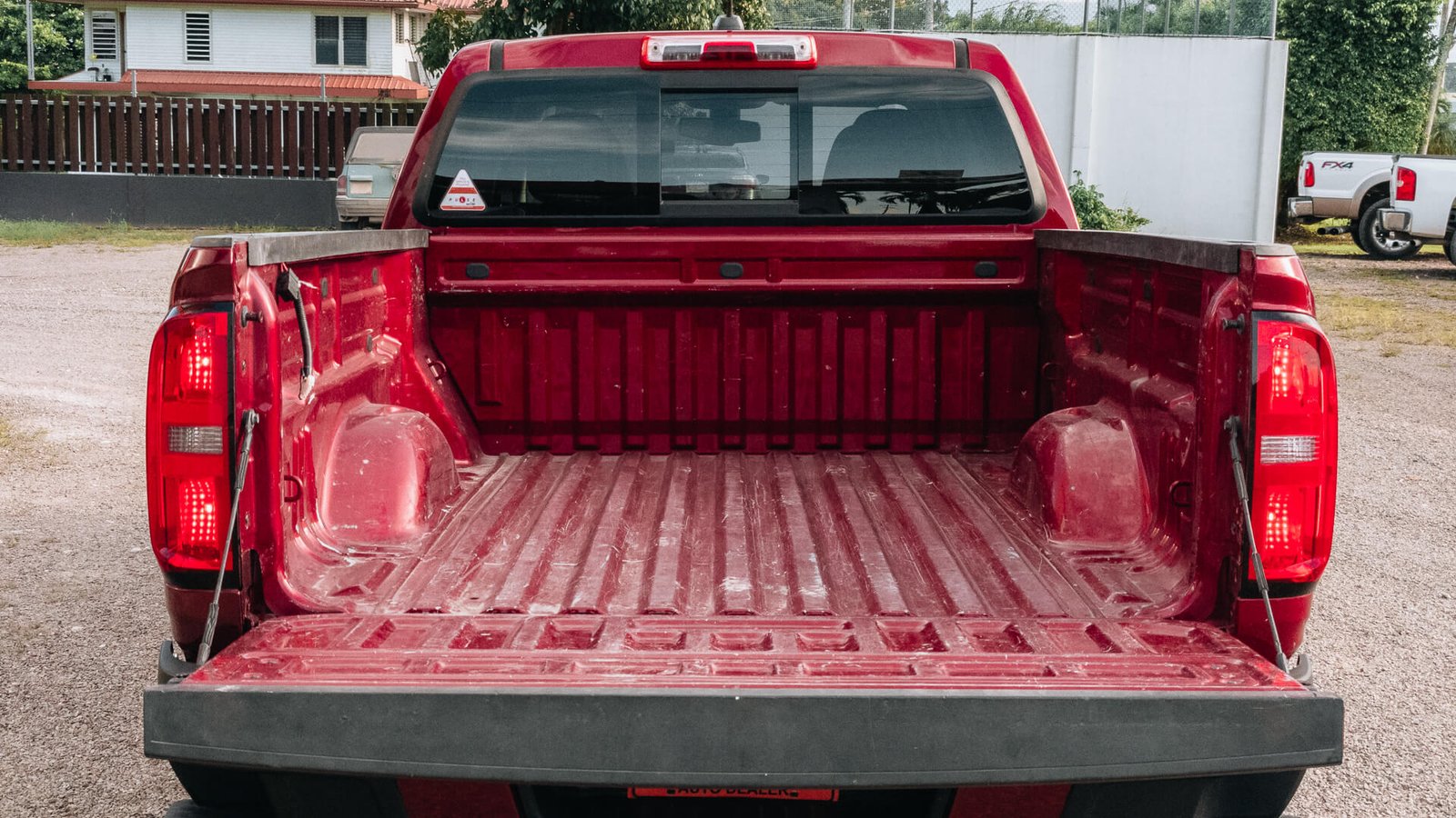 2018 Chevrolet Colorado Maroon Exterior