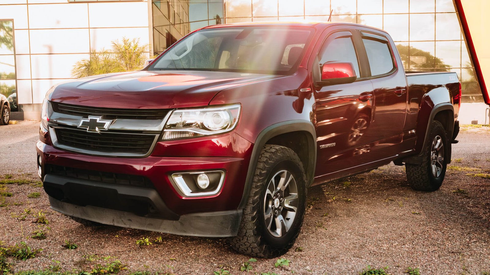2018 Chevrolet Colorado Maroon Exterior
