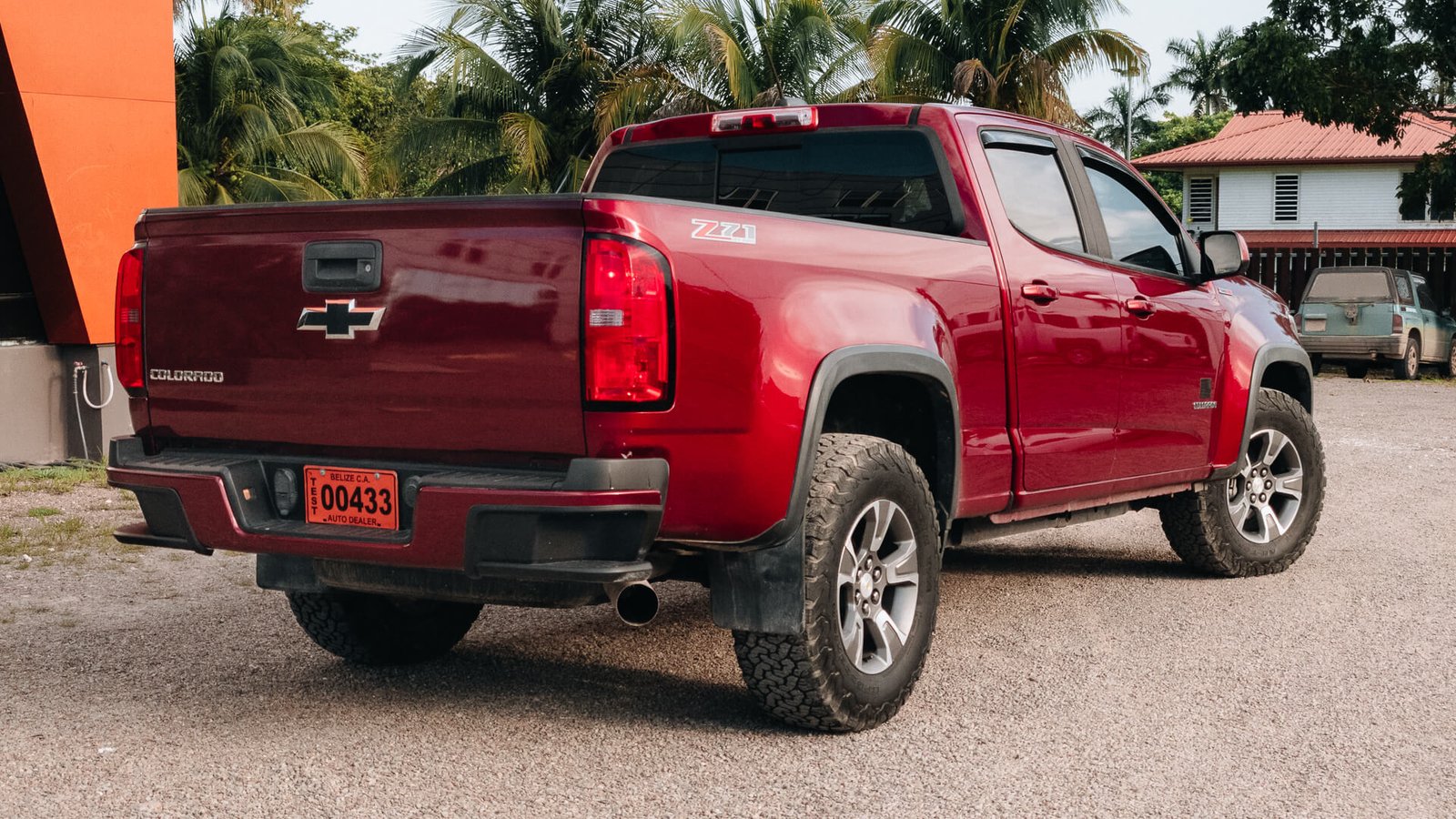 2018 Chevrolet Colorado Maroon Exterior