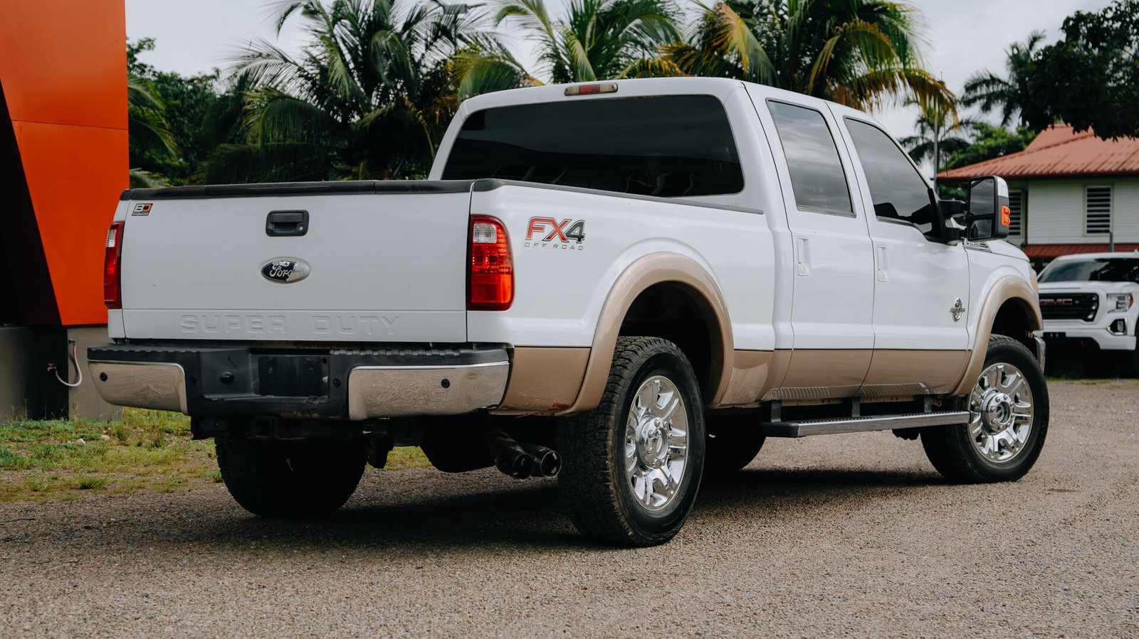 2012 Ford F250 Super Duty White Exterior