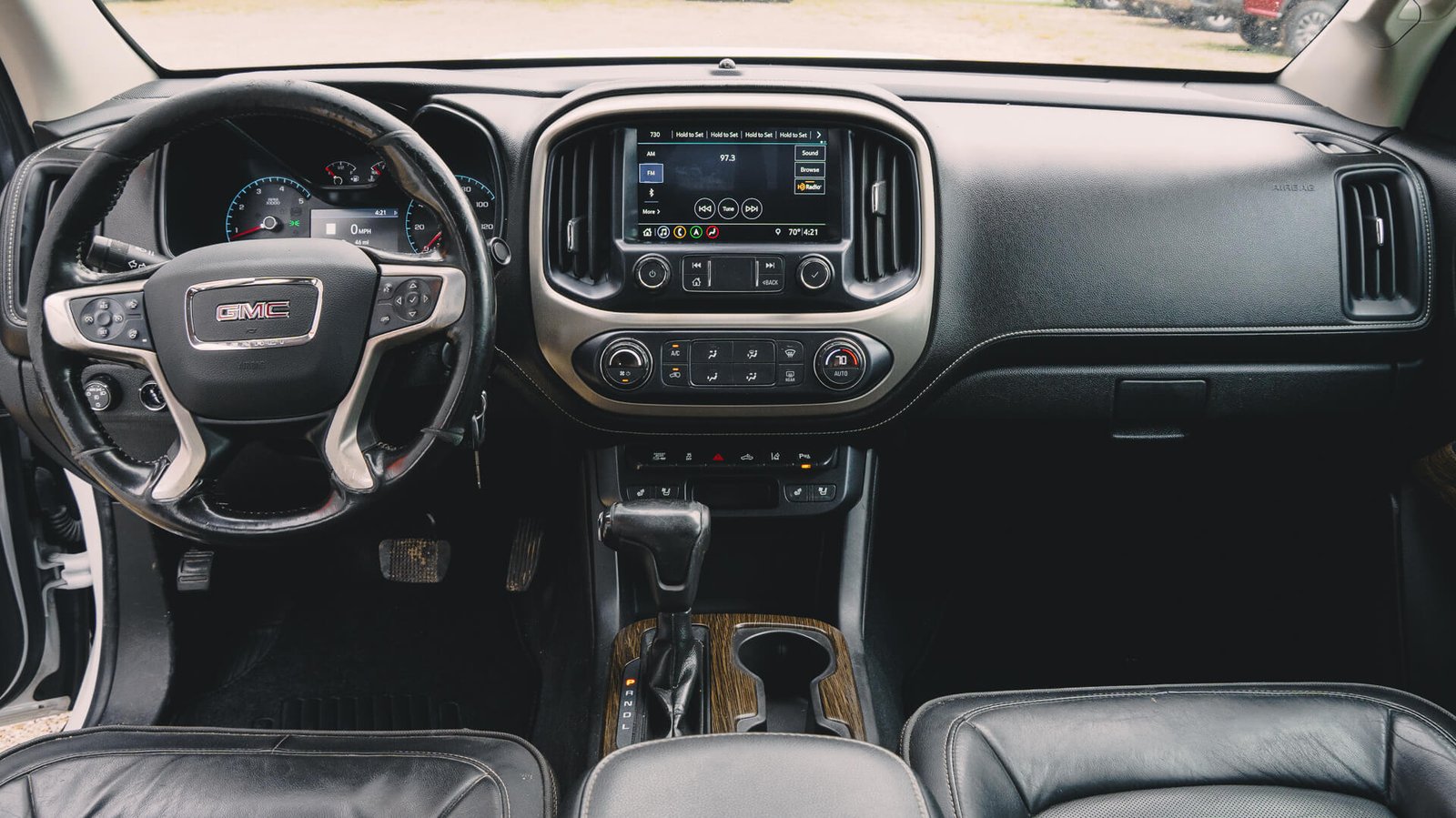 2019 GMC Canyon Dashboard