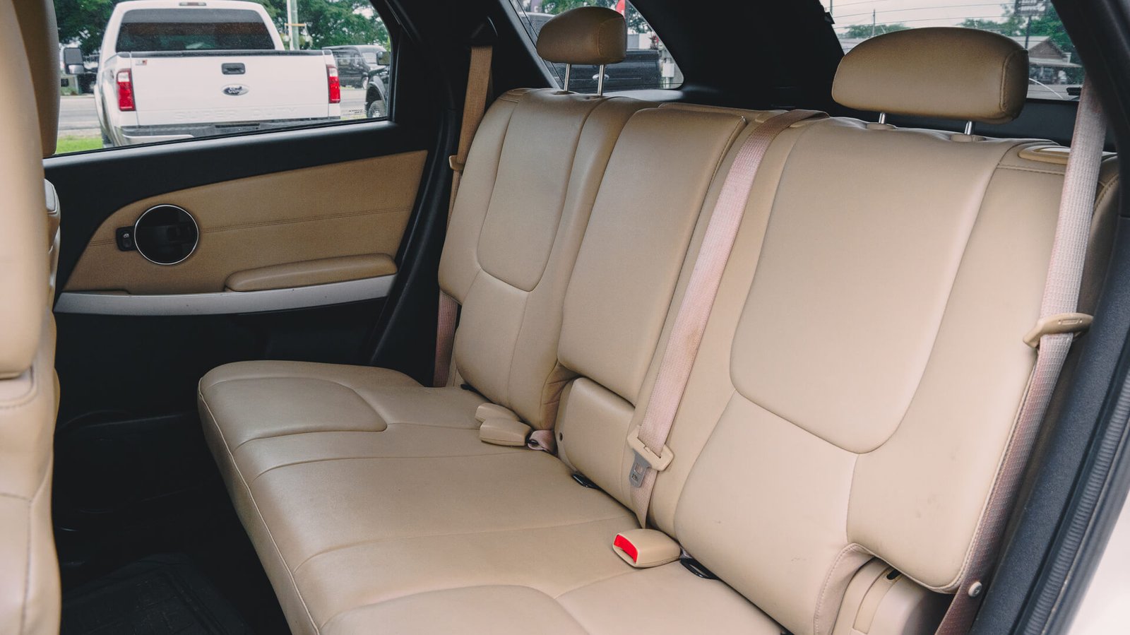 2007 Pontiac Torrent Rear Seat