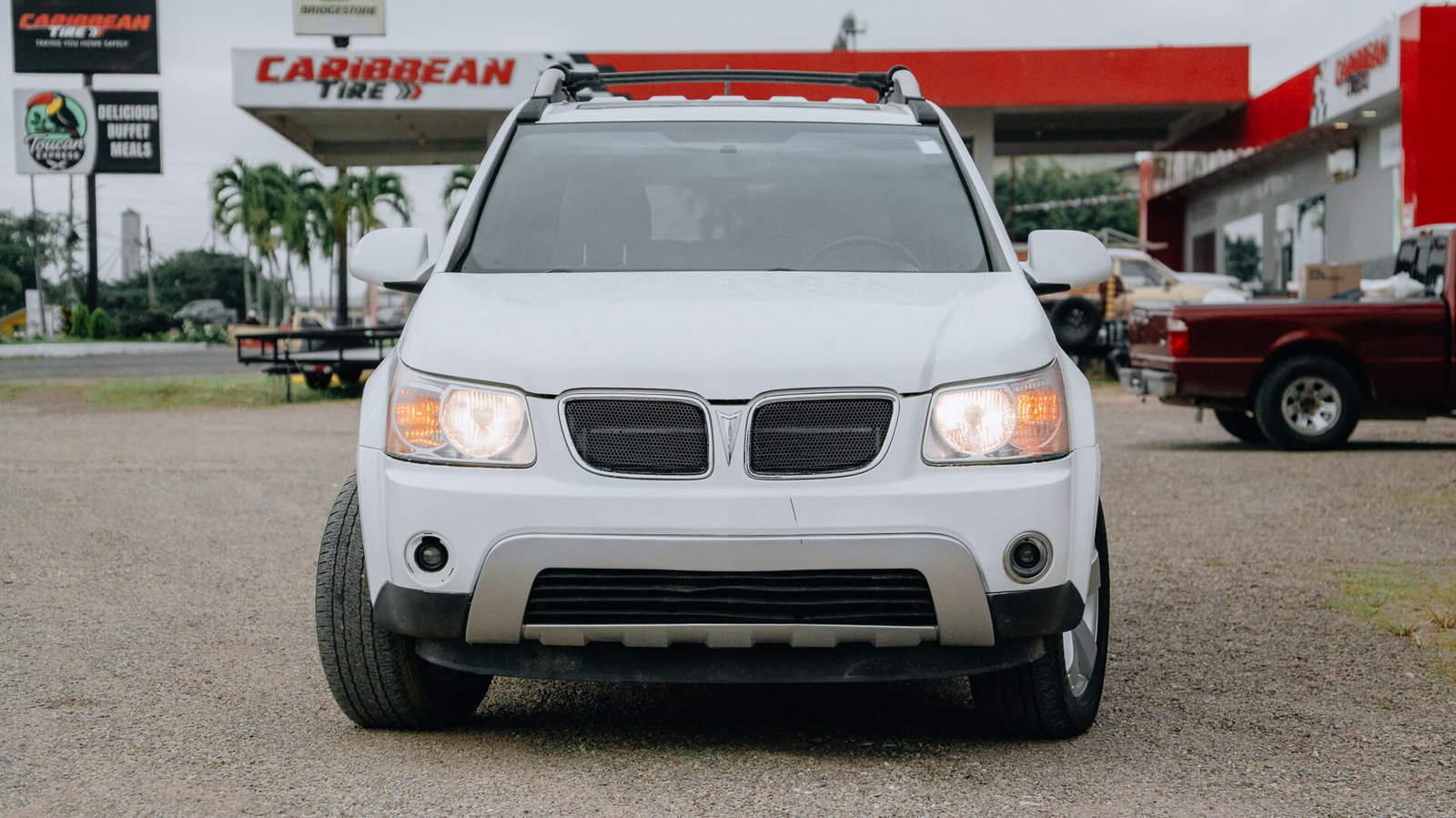 2007 Pontiac Torrent White Exterior