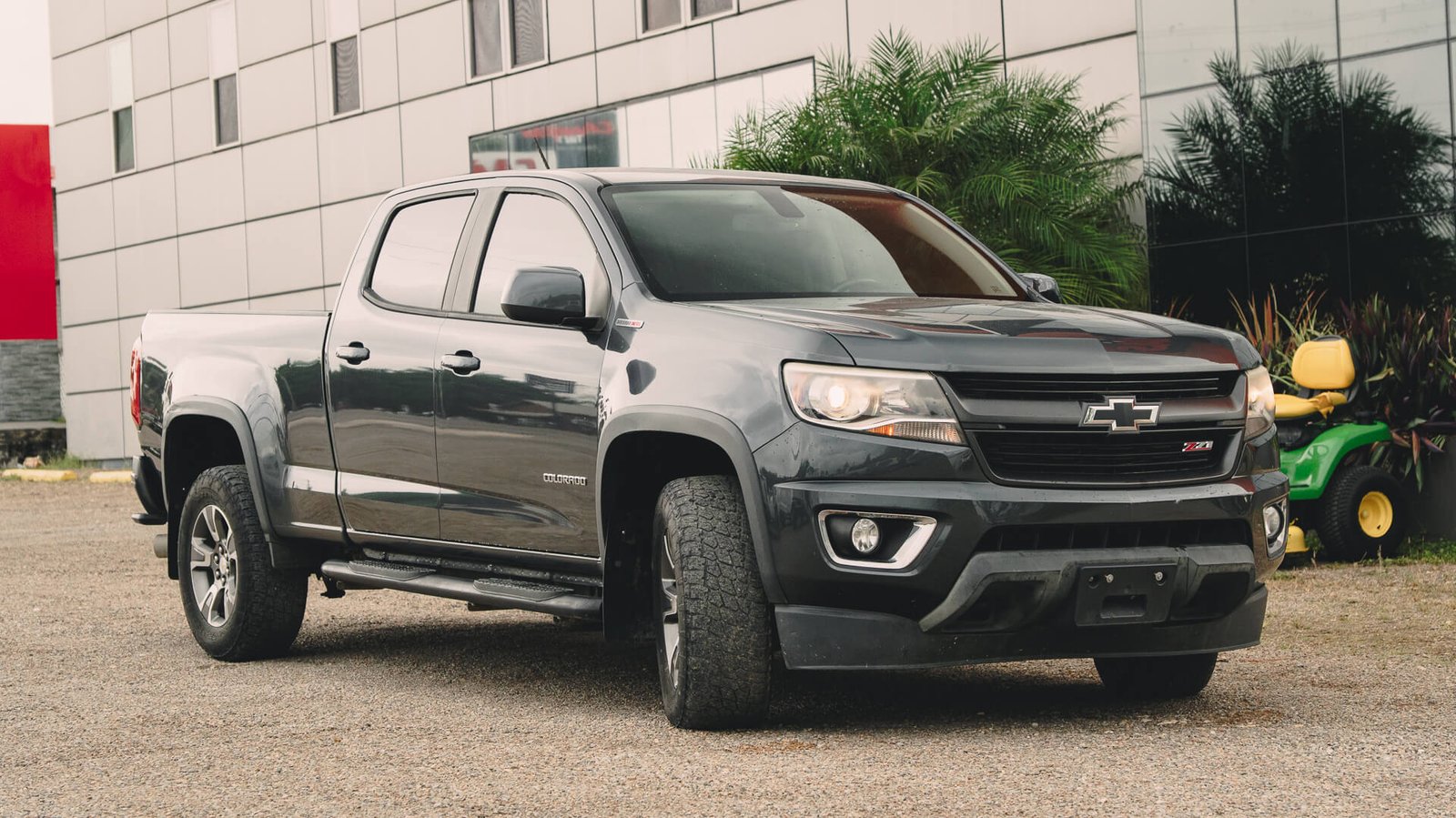 2016 Chevrolet Colorado Gray Exterior