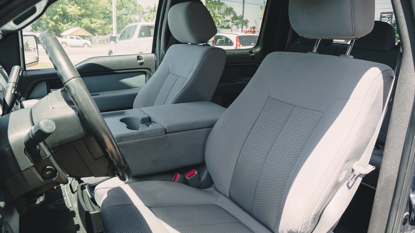 2012 Ford F150 Front Seat