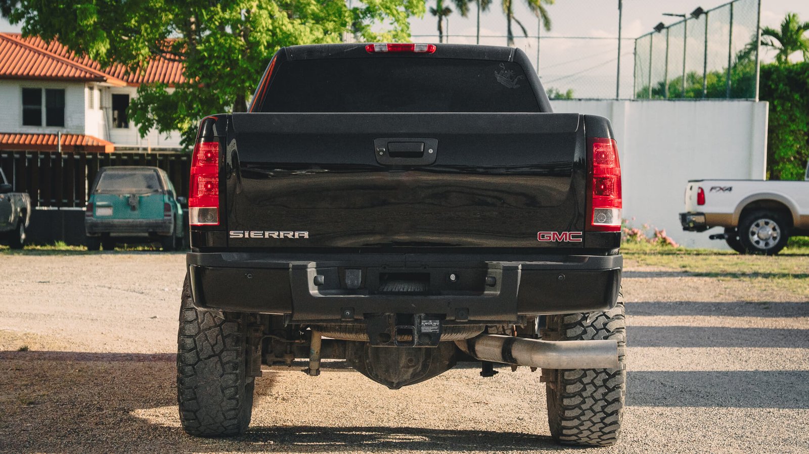 2014 GMC Sierra Black Exterior