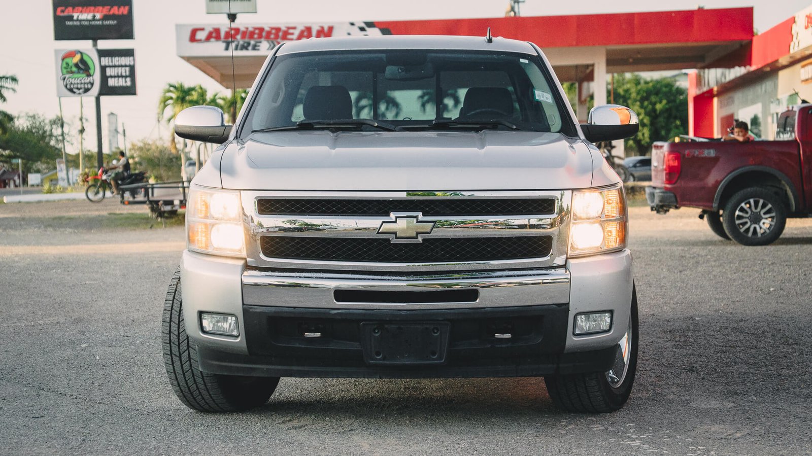 2011 Chevrolet Silverado Silver Exterior