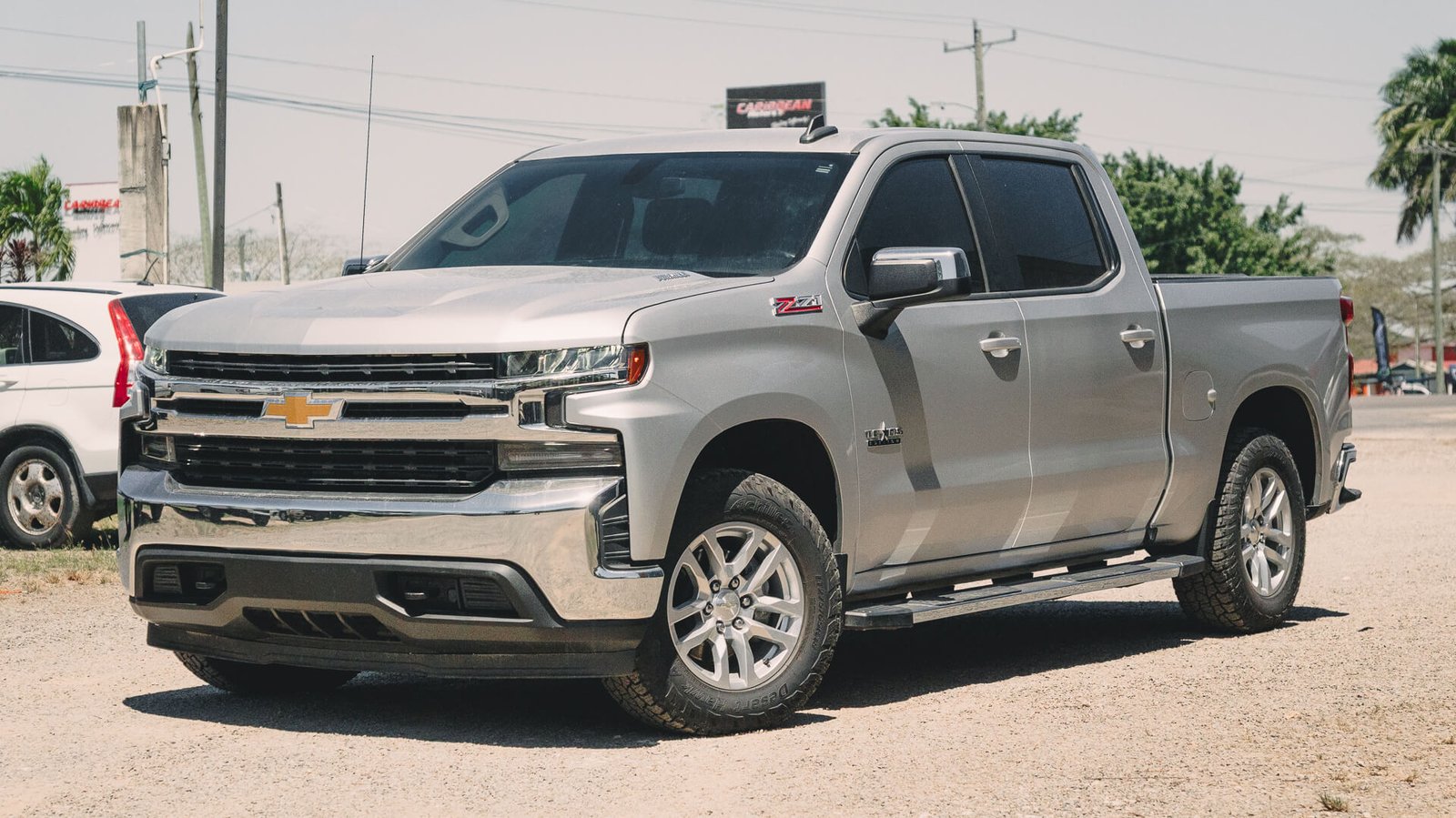 2020 Chevrolet Silverado Silver Exterior