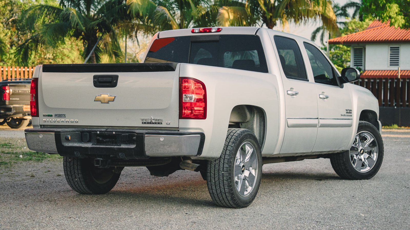 2011 Chevrolet Silverado Silver Exterior