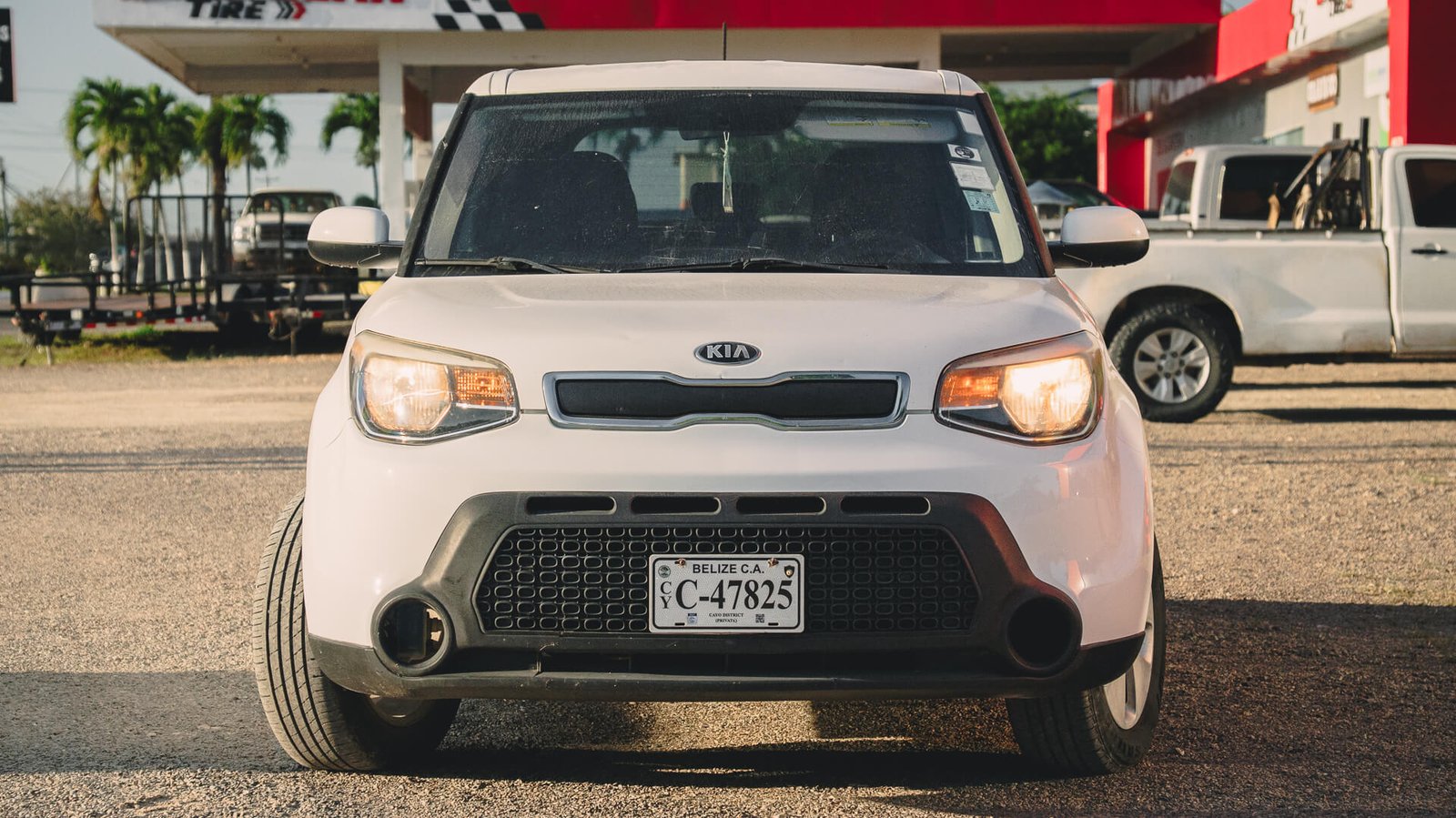 2016 Kia Soul White Exterior