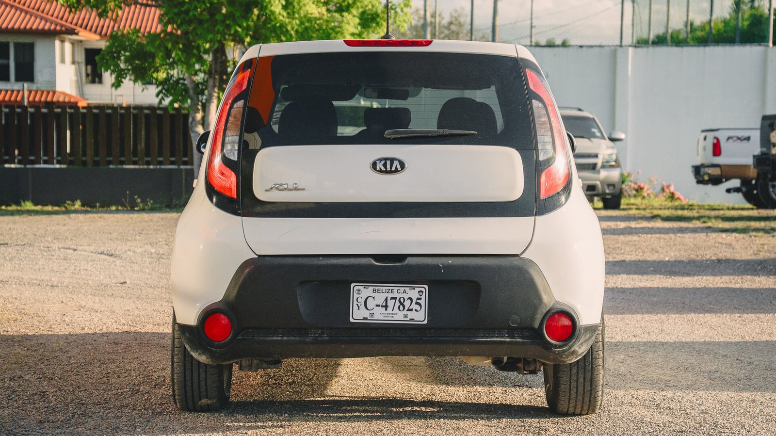 2016 Kia Soul White Exterior