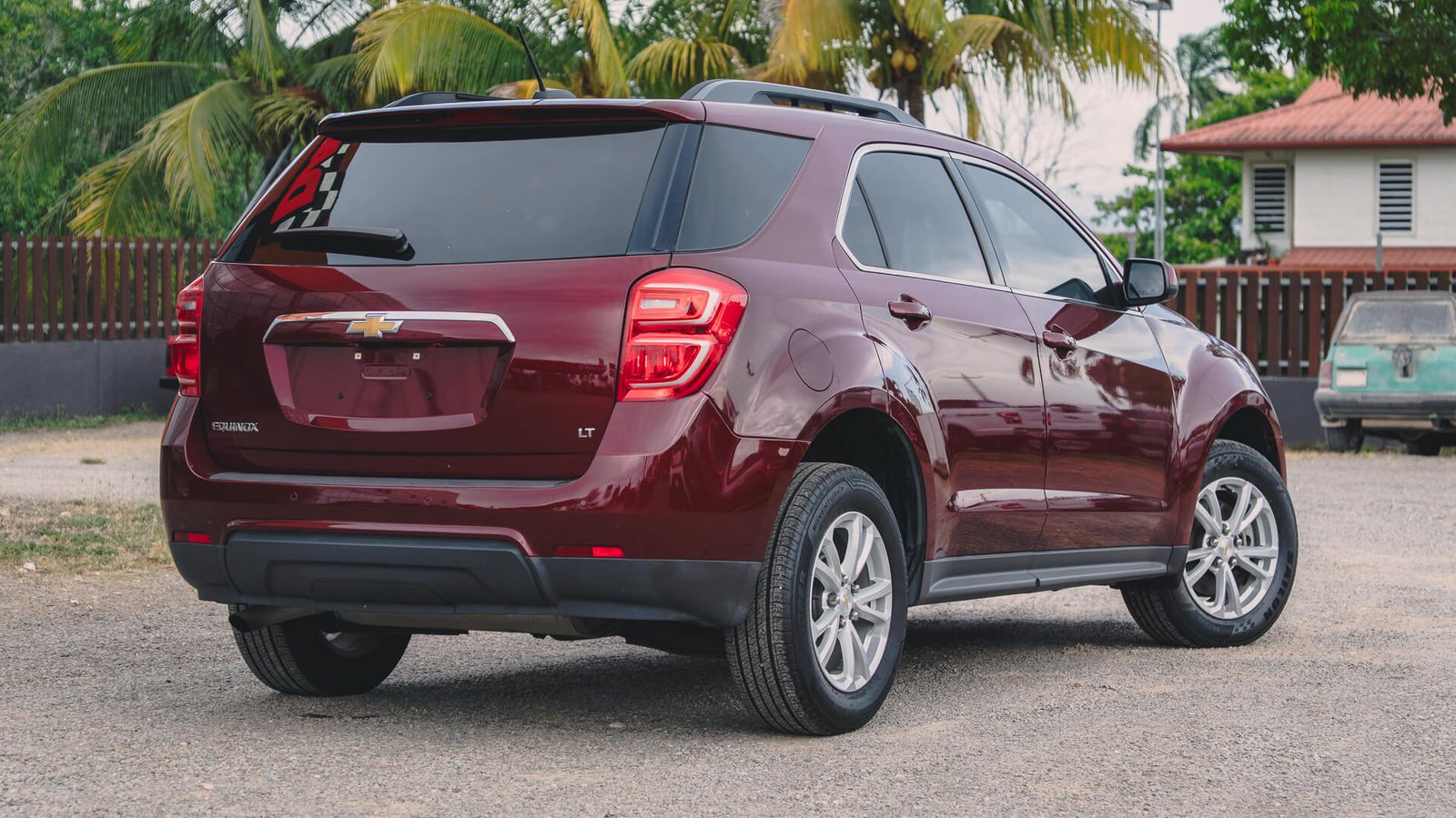 2017 Chevrolet Equinox Maroon Exterior