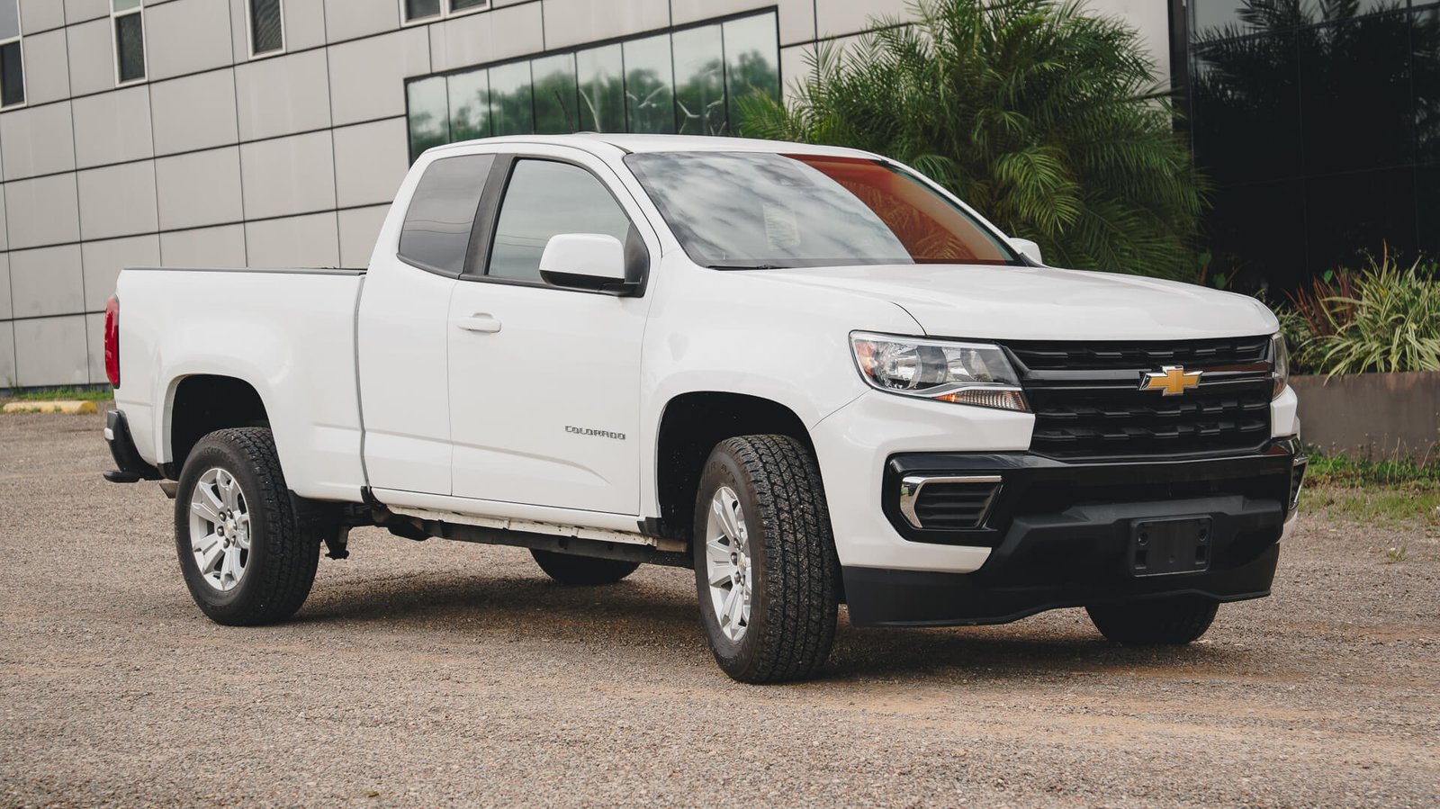 2021 Chevrolet Colorado White Exterior