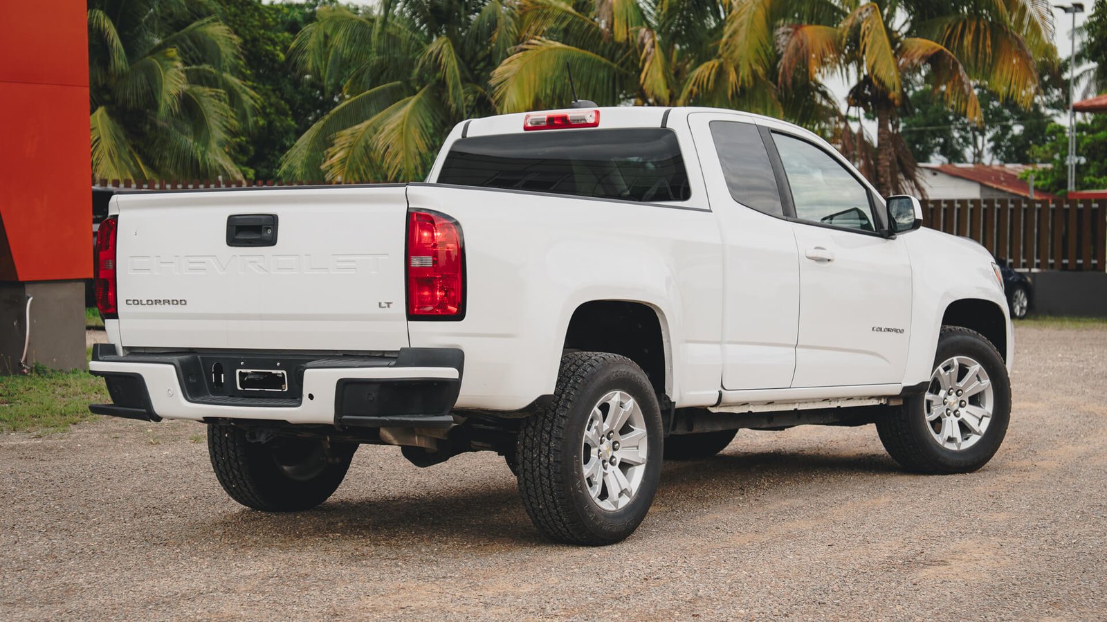 2021 Chevrolet Colorado White Exterior