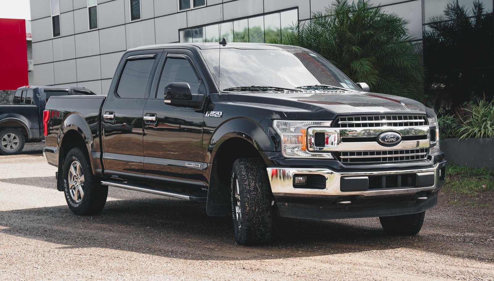 2020 Ford F150 Black Exterior