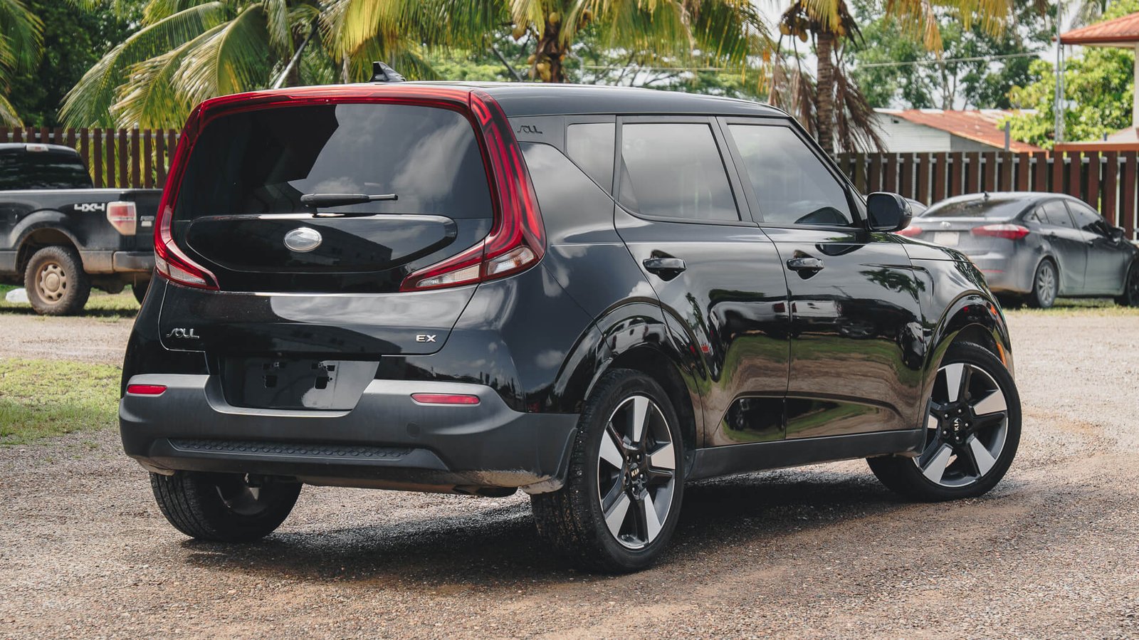 2020 Kia Soul Black Exterior