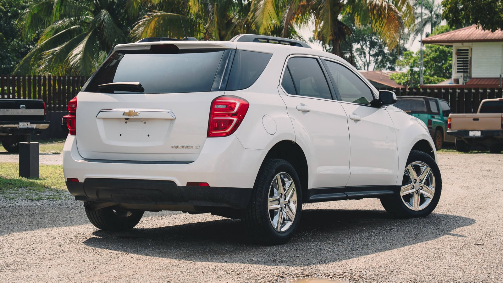 2016 Chevrolet Equinox White Exterior