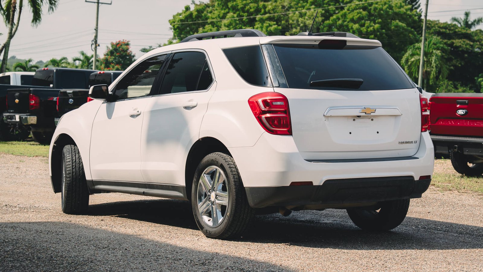 2016 Chevrolet Equinox White Exterior